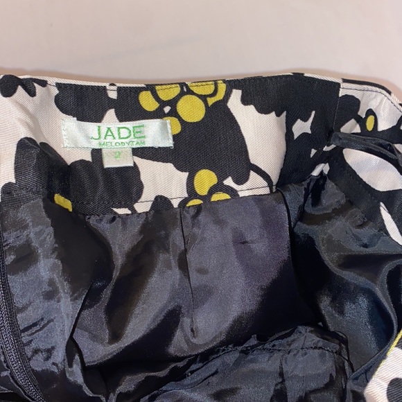 Floral Skirt, size 2 - Picture 4 of 4